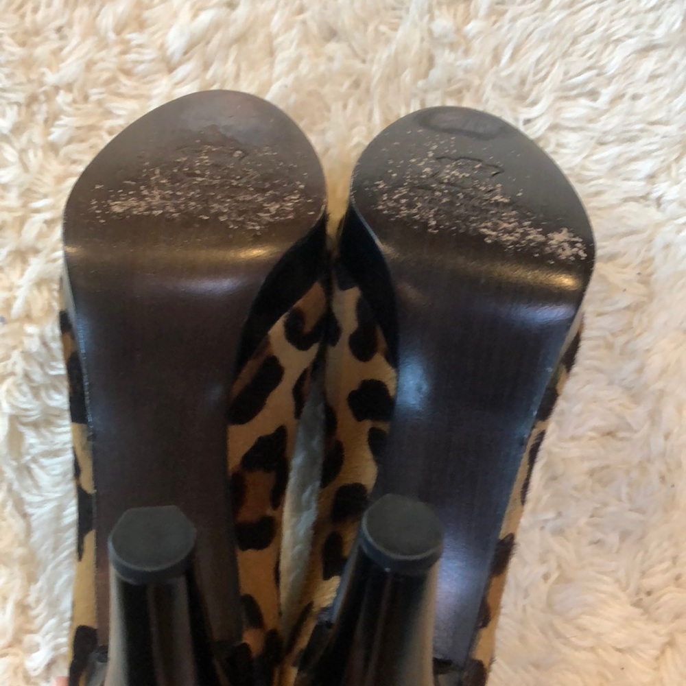 Stuart Weitzman Leopard Print Peep Toe Heels - image 8